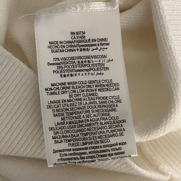 BCBGMAXAZRIA Astria Off Shoulder Sweater Gardenia White Size Small NWT - Picture 5 of 5